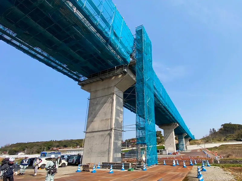 令和4年度三隅・益田道路遠田高架橋鋼上部工事